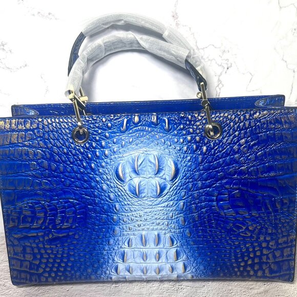 Hombre Crocodile Embossed Handbag With Gold Hardware NWOT - Picture 2 of 10